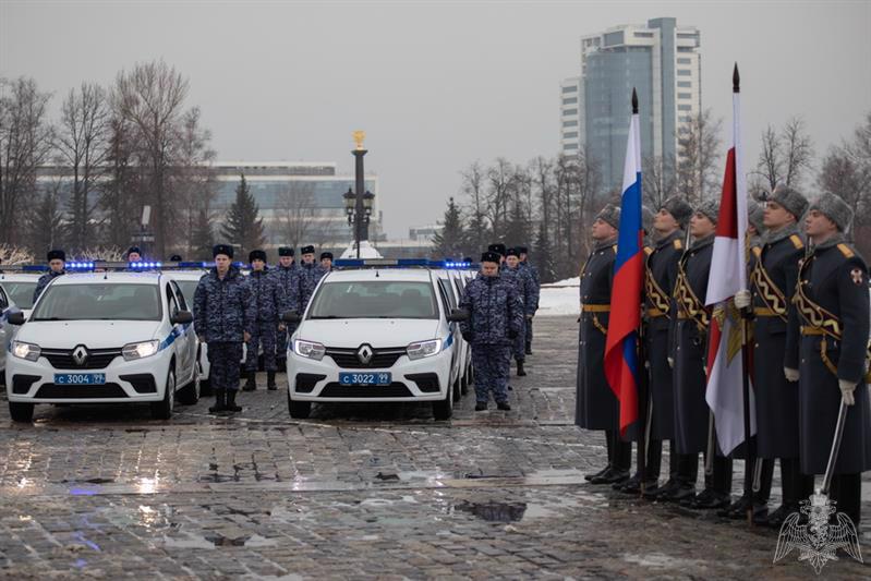 64 новых служебных автомобиля для столичных подразделений вневедомственной охраны Росгвардии