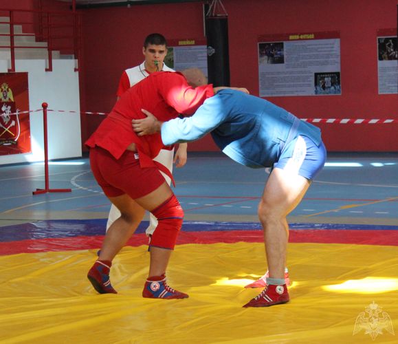 В столичном главке Росгвардии завершился чемпионат, посвященный 80-летию самбо