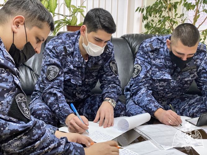 Около 150 росгвардейцев сдали донорскую кровь в Москве 