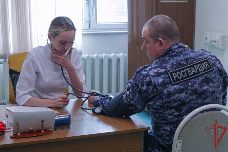 Всеросийская акция "от сердца к сердцу" проходит в столичном главке росгвардии