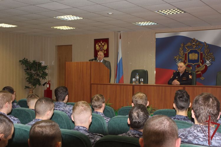 Центре профессиональной подготовки им. Героя Советского Союза С.Х. Зайцева состоялся выпуск росгвардейцев
