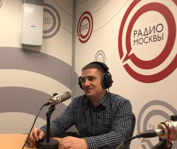 Как не стать  жертвой квартирного вора в новогодние праздники, рассказал  сотрудник Росгвардии на радио Москвы