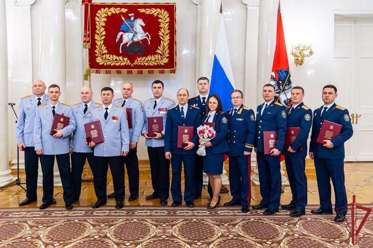 Росгвардейцам вручили премии в области обеспечения безопасности в Москве