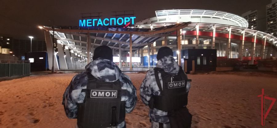 Росгвардейцы обеспечили безопасность проведения хоккейного матча в Москве
