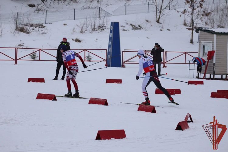 Команда столичного главка Росгвардии стала чемпионов в служебном двоеборье и лыжным гонкам