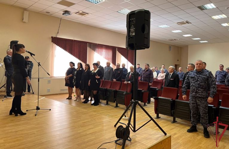 В День защитника Отечества сотрудники вневедомственной охраны провели праздничный концерт