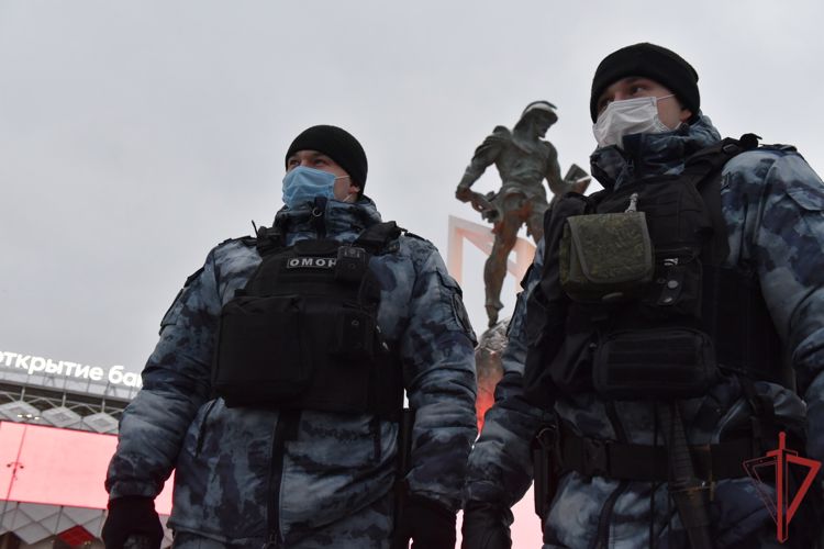 Правопорядок на полуфинале кубка России по футболу в столице обеспечили сотрудники Росгвардии