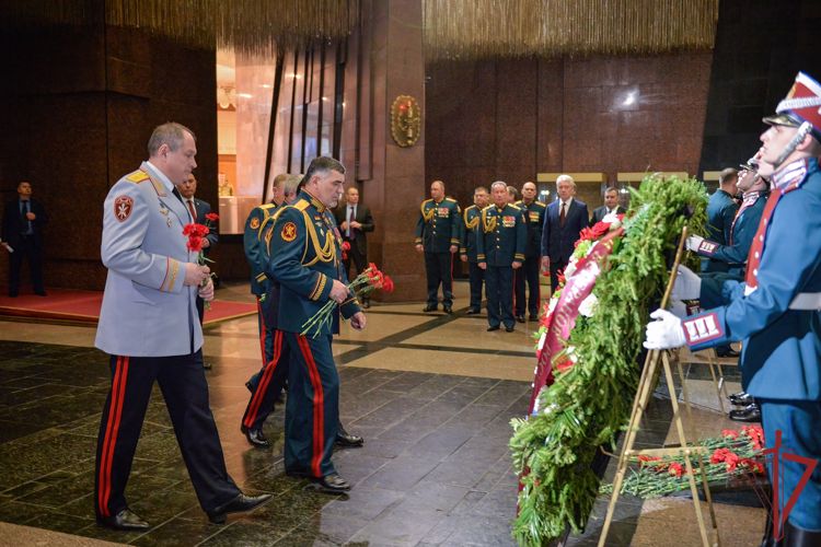 Мэр Москвы Сергей Собянин вручил благодарности сотрудникам  столичного главка Росгвардии 