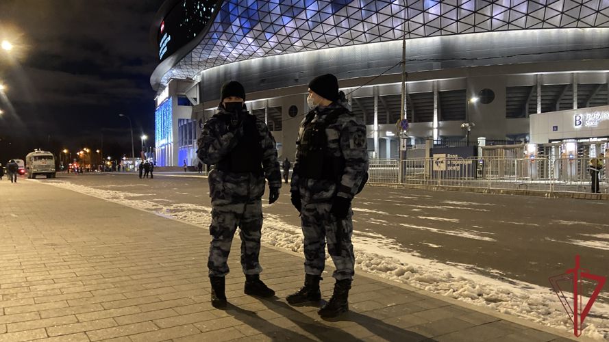 Росгвардейцы обеспечили безопасность проведения хоккейного матча в Москве
