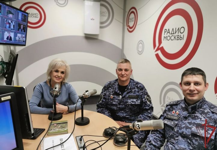 В преддверии дня донора сотрудники Росгвардии гостями программы "горсовет" на "радио Москвы"