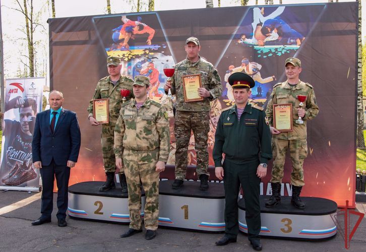 Команда столичного главка Росгвардии стала первой на чемпионате Центрального округа по стрельбе из боевого ручного стрелкового оружия