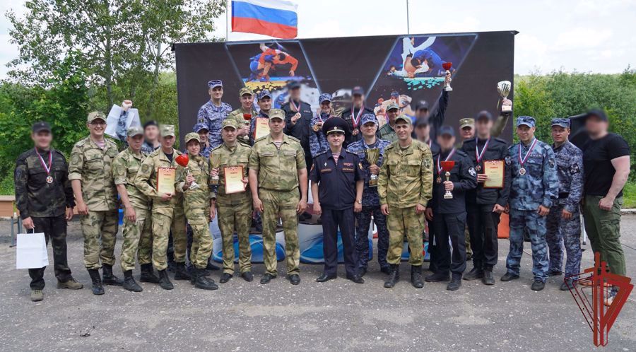 Команда столичного главка Росгвардии завоевала «золото» на чемпионате Центрального округа по служебному биатлону 