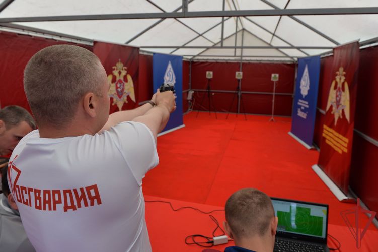 Подразделения столичного главка приняли участие на выставке «День передовых технологий» в Москве
