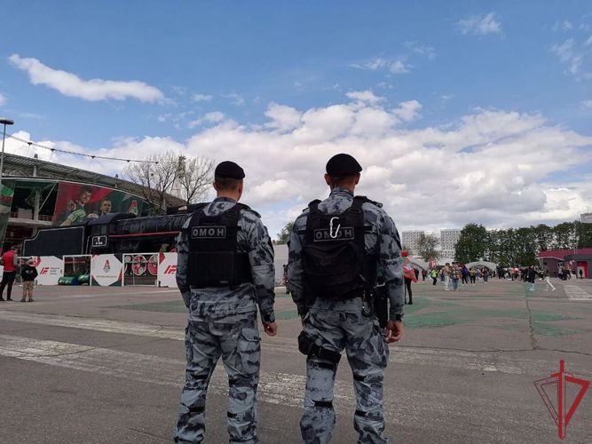 Росгвардейцы обеспечили безопасность на футбольном матче «Локомотив» - «Урал» в Москве