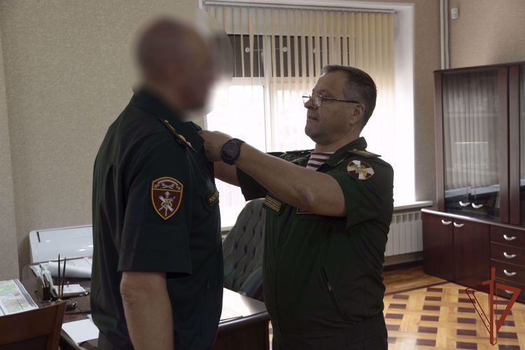 Военнослужащему столичного главка Росгвардии вручили госнаграду