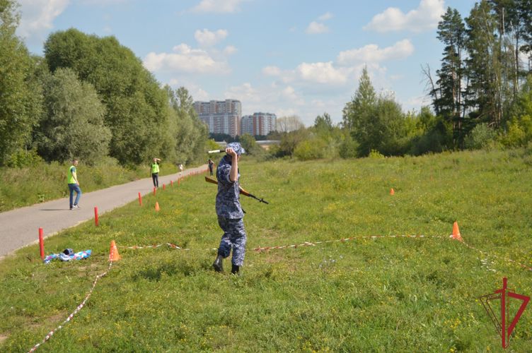 В столичном управлении вневедомственной охраны прошли соревнования по военно-прикладному спорту