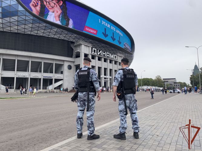 Росгвардия обеспечила безопасность футбольных матчей в Москве