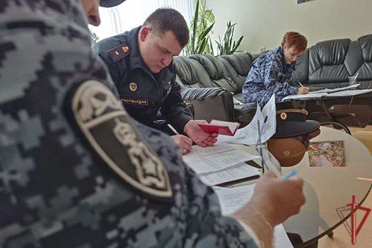 Столичные росгвардейцы приняли участие во всероссийской акции «От сердца к сердцу»