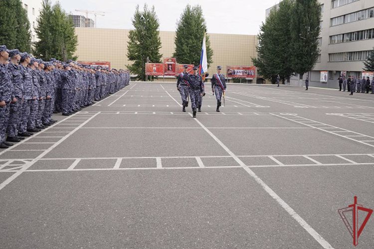 Более 200 сотрудников столичного главка Росгвардии завершили профессиональное обучение