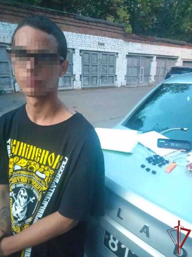 Росгвардейцы задержали мужчину, подозреваемого в распространении наркотиков в Москве