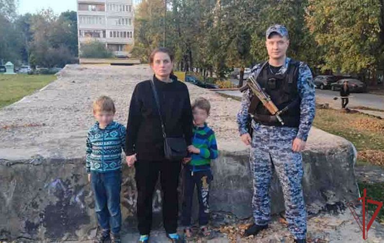 Столичные сотрудники вневедомственной охраны разыскали потерявшихся близнецов 
