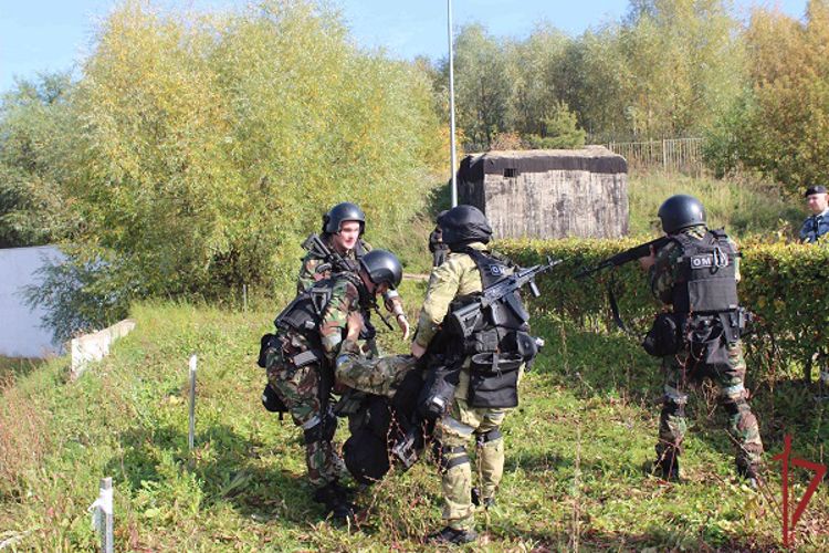 В ОМОН «Авангард» столичного главка Росгвардии прошли соревнования по тактической медицине