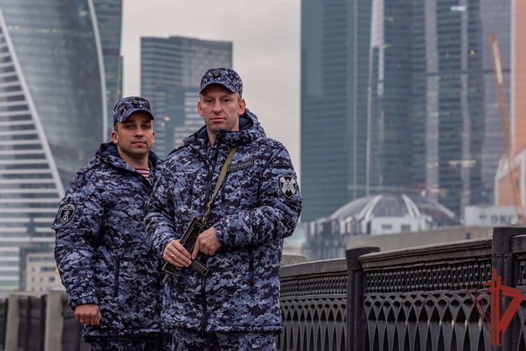 ГЕНЕРАЛ АРМИИ ВИКТОР ЗОЛОТОВ ПОЗДРАВИЛ ЛИЧНЫЙ СОСТАВ И ВЕТЕРАНОВ С ДНЕМ СОЗДАНИЯ ВНЕВЕДОМСТВЕННОЙ ОХРАНЫ