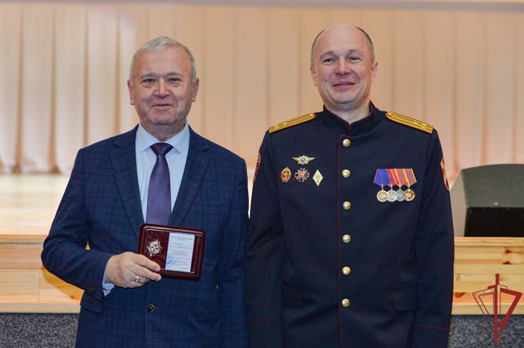 В столичном главке Росгвардии поздравили ветеранов