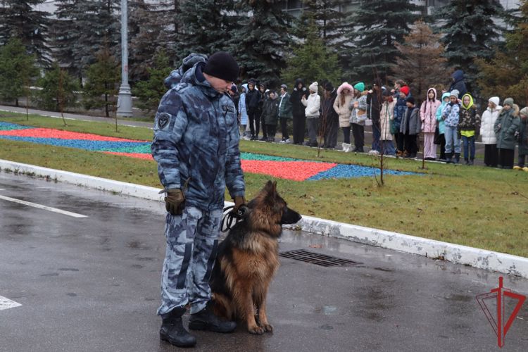 День открытых дверей состоялся в столичном спецподразделении Росгвардии