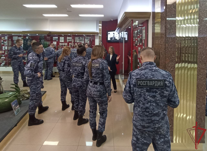 Слушатели столичного центра подготовки сотрудников Росгвардии посетили ведомственный музей