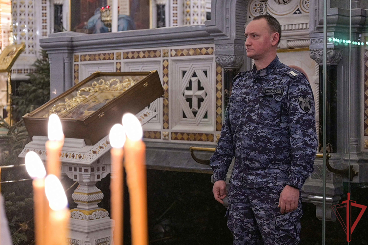 В Москве росгвардейцы обеспечили безопасность мероприятий в Крещение Господне