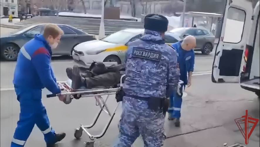 Столичные  росгвардейцы оказали помощь пенсионеру 
