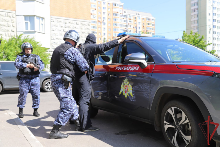Столичные росгвардейцы приняли участие в учениях по антитеррористической защищенности 