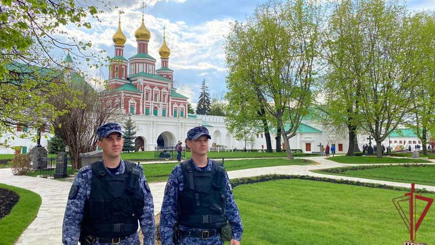 Росгвардия обеспечила безопасность во время проведения богослужений Вербного воскресенья в столице