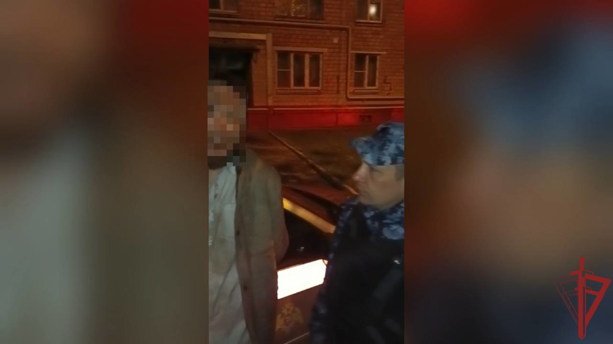 Столичные росгвардейцы задержали мужчину, подозреваемого в распространении крупной партии героина 