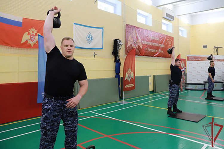 В Москве прошёл спортивный праздник для росгвардейцев 