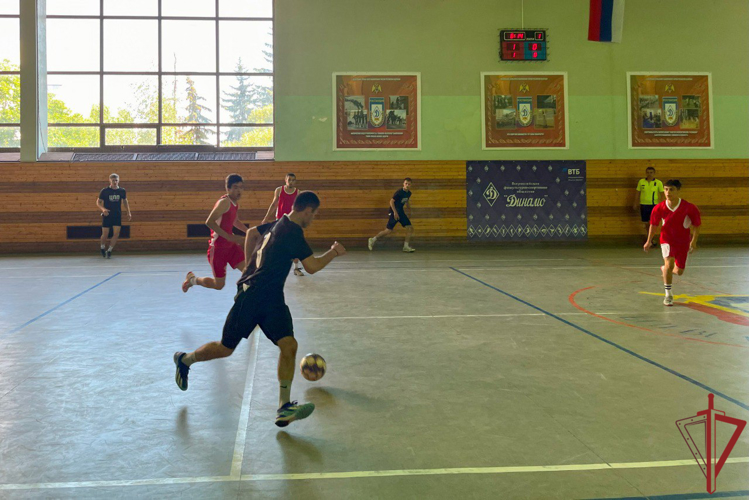 Соревнования по мини-футболу в честь 30-летия Центра подготовки Росгвардии прошли в Москве