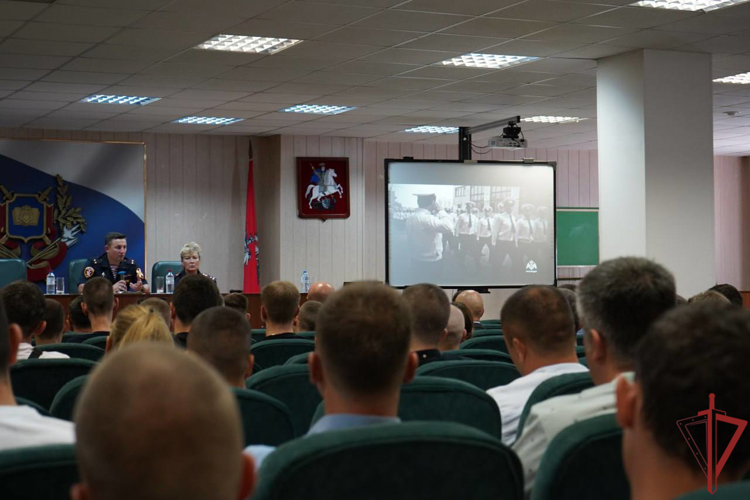 В столичном главке Росгвардии прошел семинар с участием кандидатов на службу