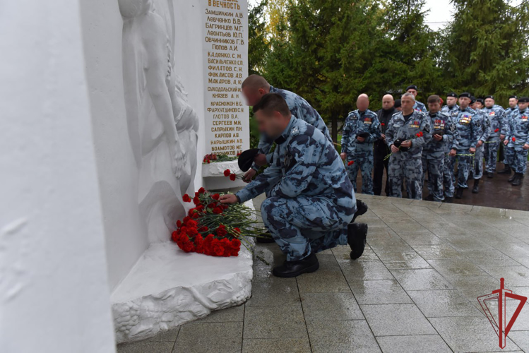 ОМОН "Авангард": 37 лет на страже порядка