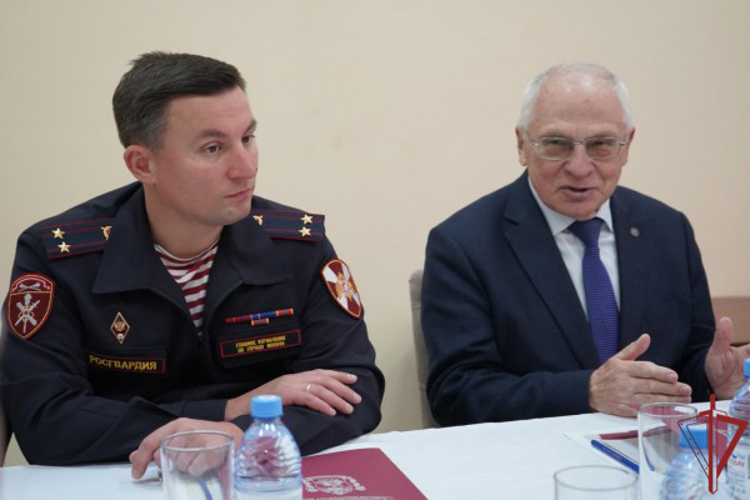 В столичном главке Росгвардии  прошел круглый стол с председателем Совета ветеранов войск правопорядка