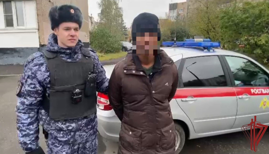 Московские росгвардейцы задержали «закладчика» 
