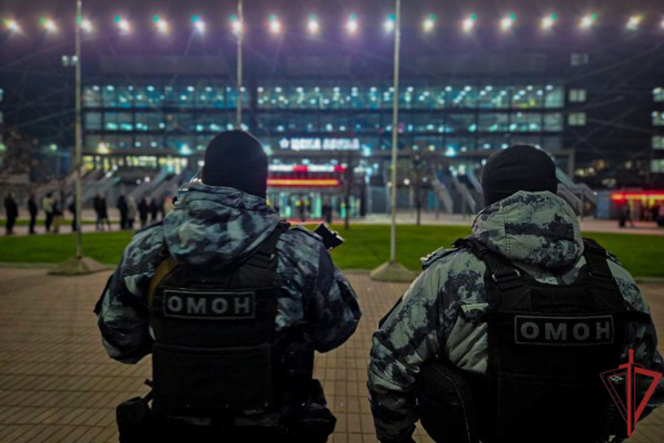 Росгвардейцы обеспечили безопасность матчей КХЛ в Моск