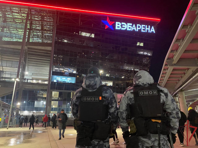 Росгвардейцы обеспечили правопорядок на футбольных матчах Российской Премьер-Лиги в Москве 