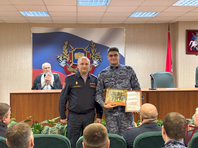 Более 100 росгвардейцев завершили обучение в Центре профессиональной подготовки Росгвардии