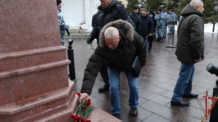 В московском ОМОН «Авангард» почтили память первого командира отряда