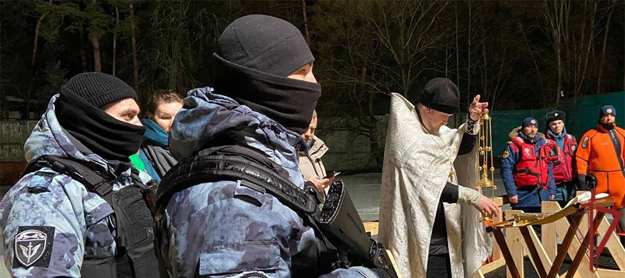 Росгвардия обеспечила безопасность религиозных мероприятий на Крещение в Москве