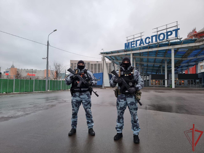 Росгвардия обеспечила правопорядок на матчах КХЛ в столице