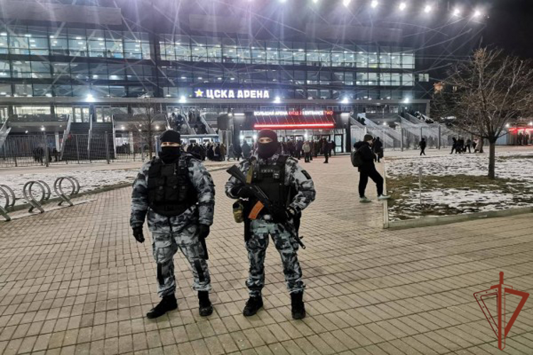 Росгвардия обеспечила безопасность хоккейного матча в Москве