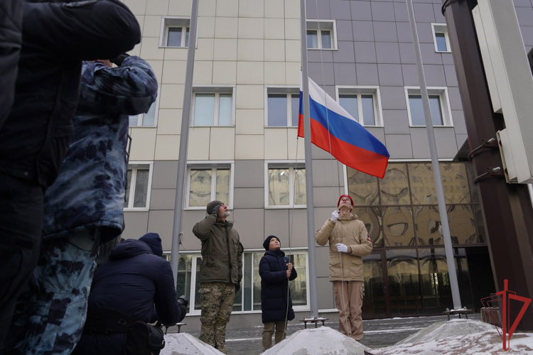 "Кузница патриотов": столичный главк Росгвардии провел военно-патриотическое мероприятие
