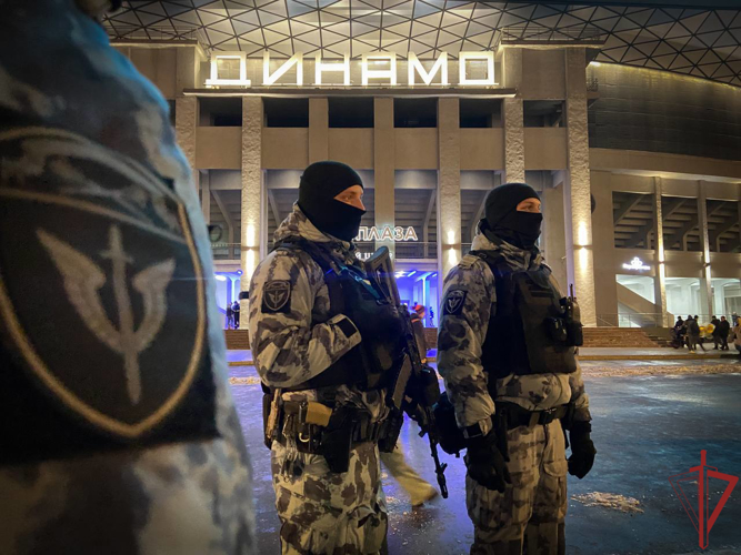 Сотрудники Росгвардии обеспечили безопасность матча КХЛ в Москве
